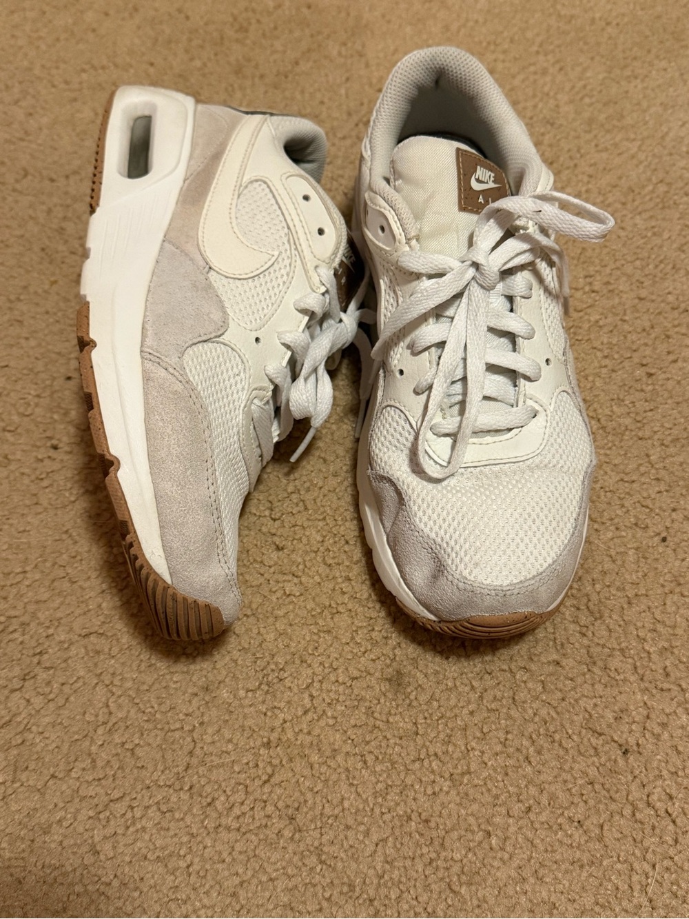 Nike Air Max Sneakers Men's White Cream Suede
Gum Sole Casual Shoes